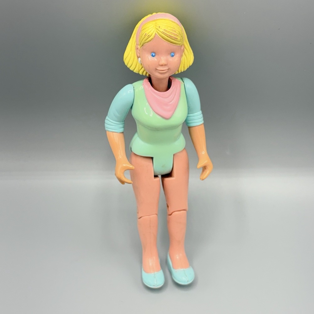 Fisher Price Dream Dollhouse Loving Family Mom Mother